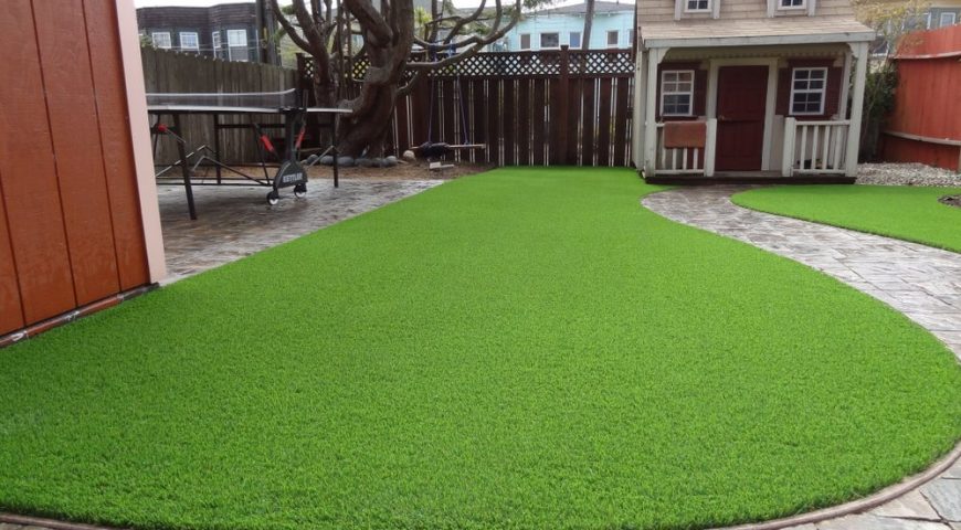 Beautify your backyard with artificial turf