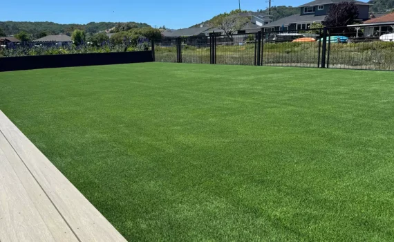 Artificial grass for Tennis Courts