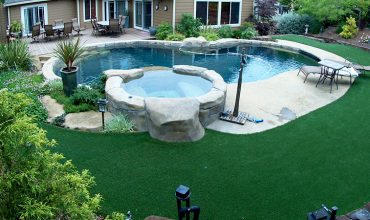 Artificial Grass Around Swimming Pools